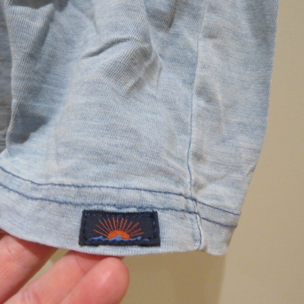 FAHERTY Surf Stripe Tee Cotton T-Shirt Sunwashed Light Blue Medium Casual Travel - Picture 4 of 14